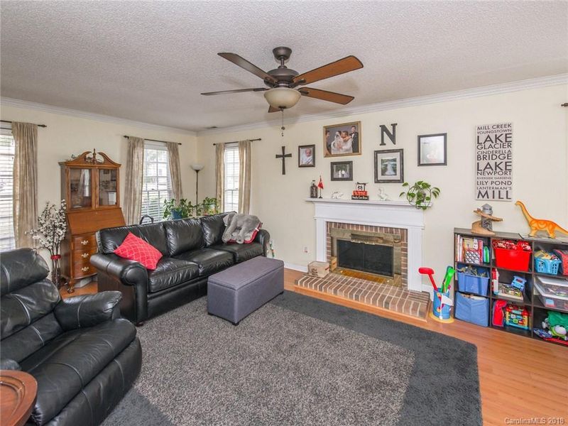 8724 Canter Post Rd, Charlotte, NC 28216