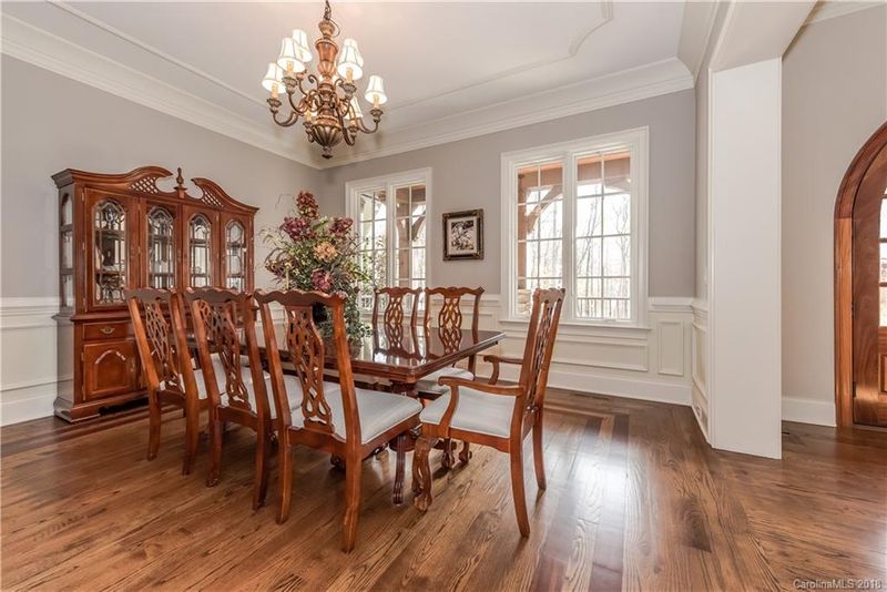 10110 Enclave Cir, Concord, NC 28027