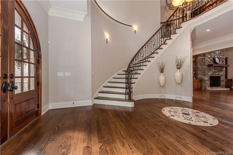 10110 Enclave Cir, Concord, NC 28027