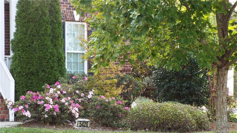 5420 Roberta Meadows Ct, Concord, NC 28027