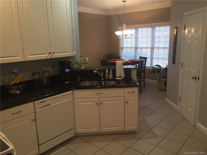 553 Weyburn Dr, Concord, NC 28027
