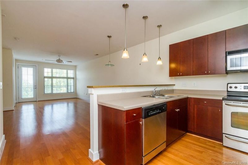 1101 1st St #408, Charlotte, NC 28202