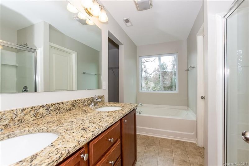 10934 Flintshire Rd, Mint Hill, NC 28227