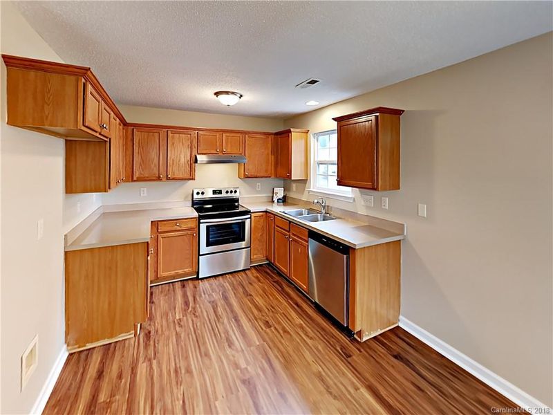 12551 Britton Wood Pl, Charlotte, NC 28278
