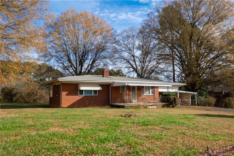 4756 Rainbow Dr, Kannapolis, NC 28081