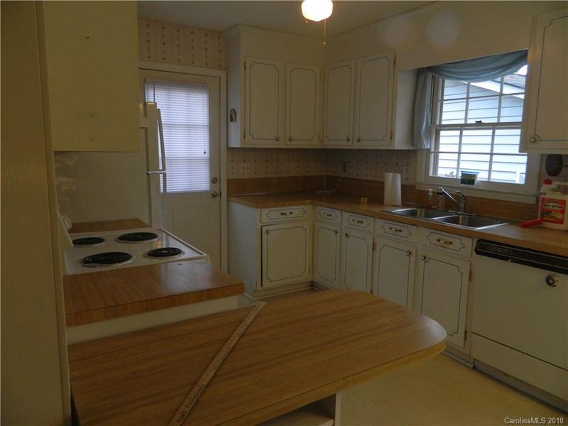 4319 Strangford Ave, Charlotte, NC 28215