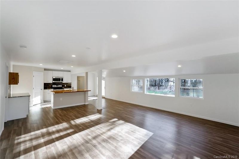 8101 Laine Rd, Charlotte, NC 28214