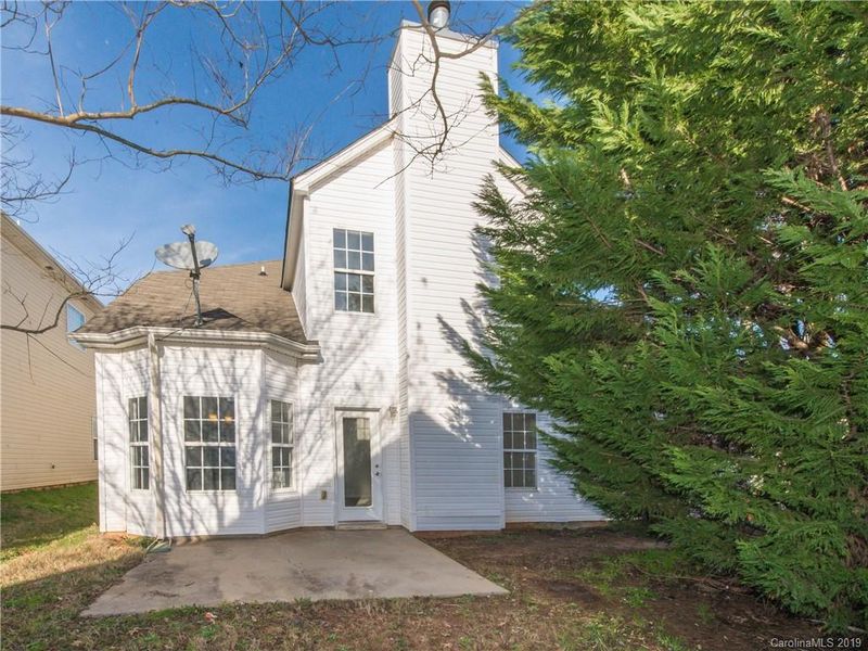 8549 Oak Dr, Charlotte, NC 28269