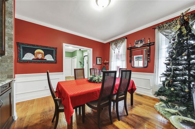 950 Silver Charm Ln, York, SC 29745