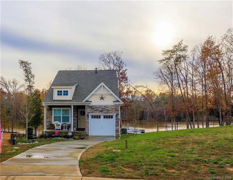 30126 Turtle Point Ct, Lancaster, SC 29720