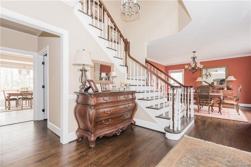 7315 Leharne Dr, Charlotte, NC 28270