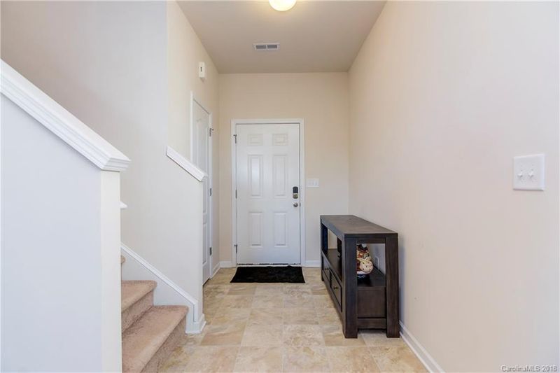 8617 Balsam Bay Rd, Charlotte, NC 28227