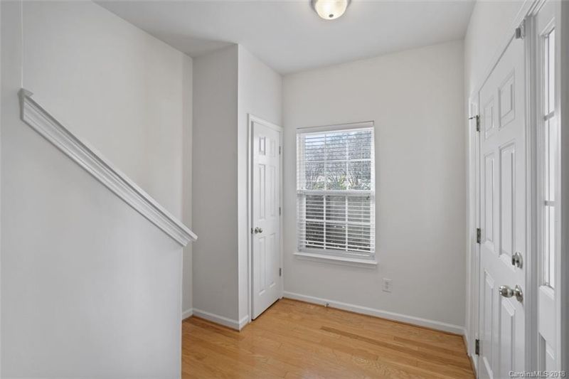 8538 Summerglen Cir, Charlotte, NC 28227