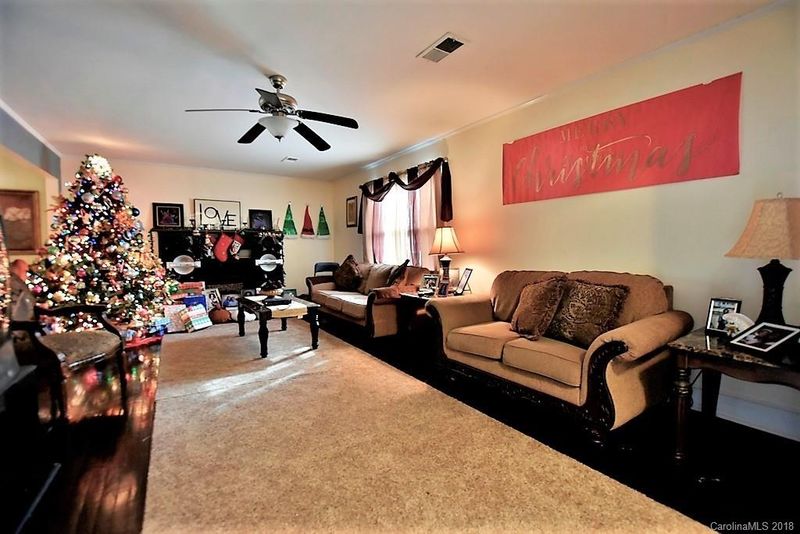 635 Walnut St, Rock Hill, SC 29730