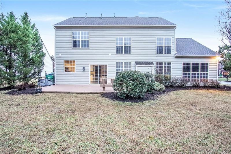 5885 Crimson Oak Ct, Harrisburg, NC 28075