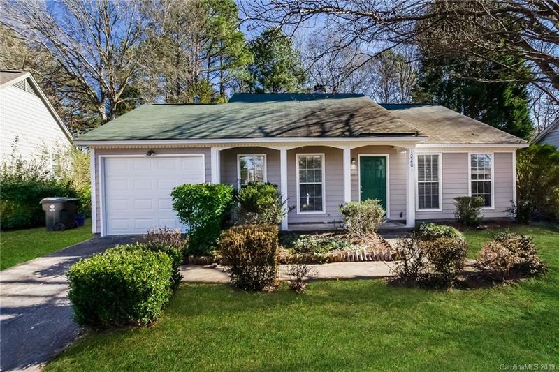 12201 Danby Rd, Pineville, NC 28134