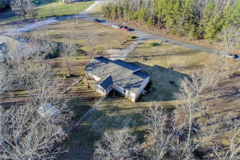 2037 Jack Robertson Ln, Lancaster, SC 29720