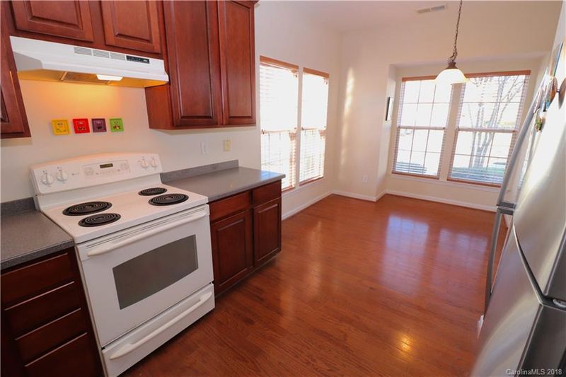 1821 Lookout Ln, Gastonia, NC 28054