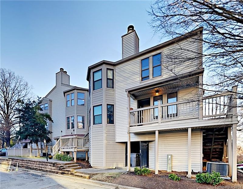 216 Clarkson St, Charlotte, NC 28202