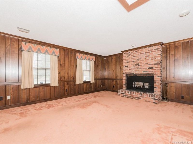3800 Highview Rd, Charlotte, NC 28210