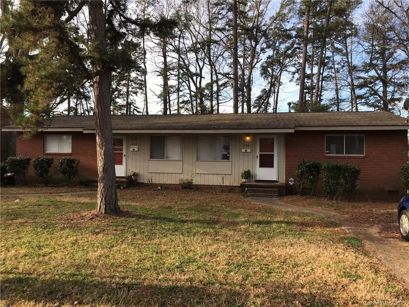 522 Camrose Dr, Charlotte, NC 28215