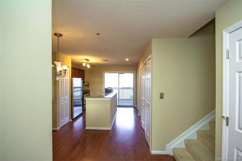 525 Olmsted Park Pl #I, Charlotte, NC 28203