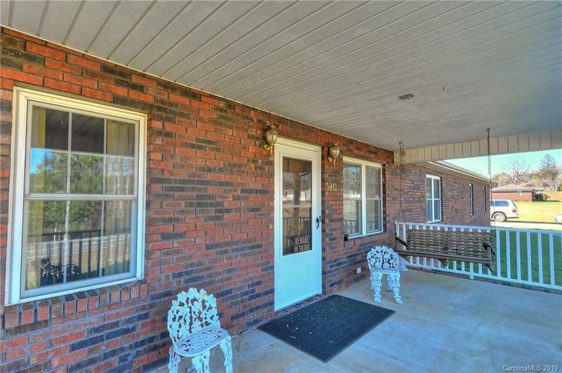 3912 King Wilkinson Rd, Lincolnton, NC 28092