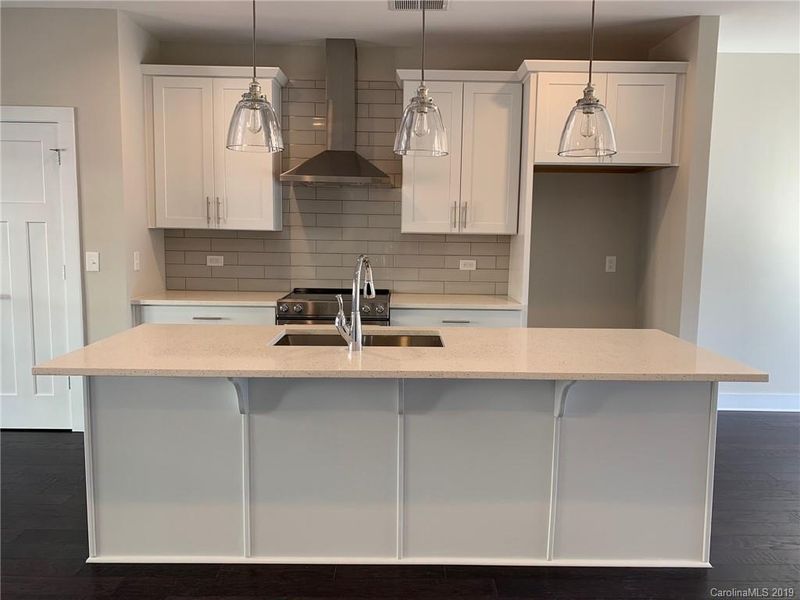 116 Summit Ave #40, Charlotte, NC 28208