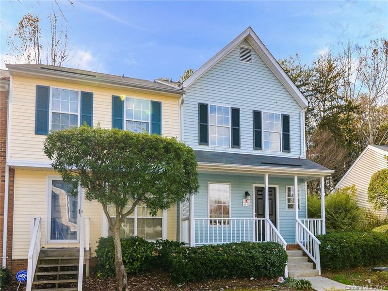 6336 Windsor Gate Ln, Charlotte, NC 28215