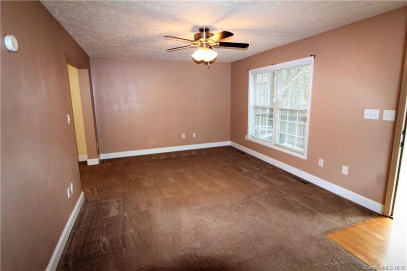 1571 Burrell Rd #16, Clover, SC 29710