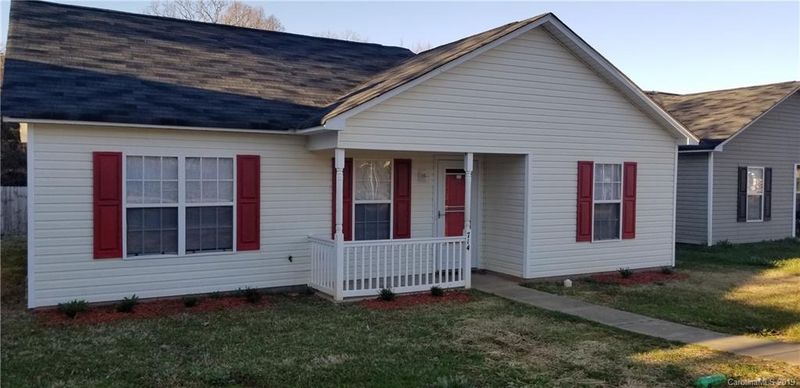714 S Hoskins Rd, Charlotte, NC 28208