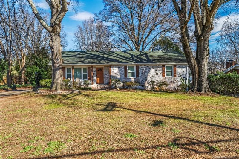 331 Scaleybark Rd, Charlotte, NC 28209