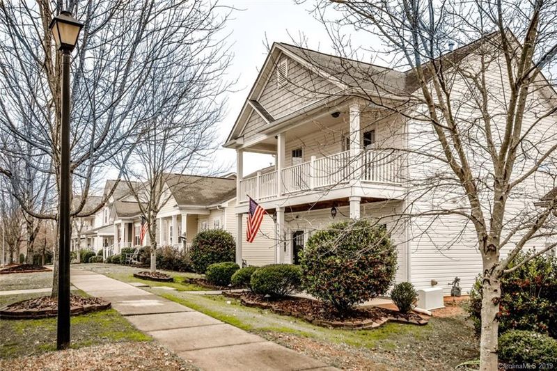 19518 Deer Valley Dr, Cornelius, NC 28031