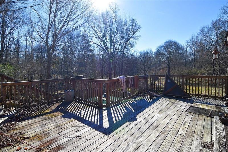 2219 Primm Rd, Charlotte, NC 28216