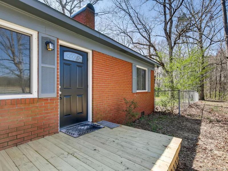5350 Hwy 24/27 Hw E, Midland, NC 28107