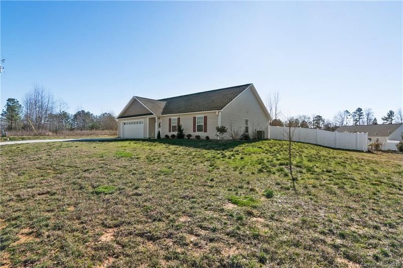 4116 Doe Ridge Ln, Lancaster, SC 29720