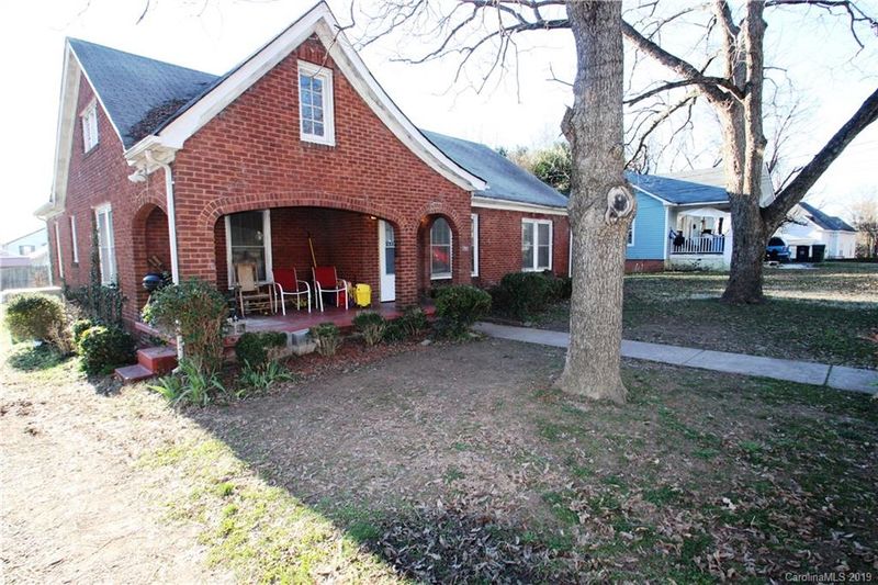 231 Elm Ave NW, Concord, NC 28025