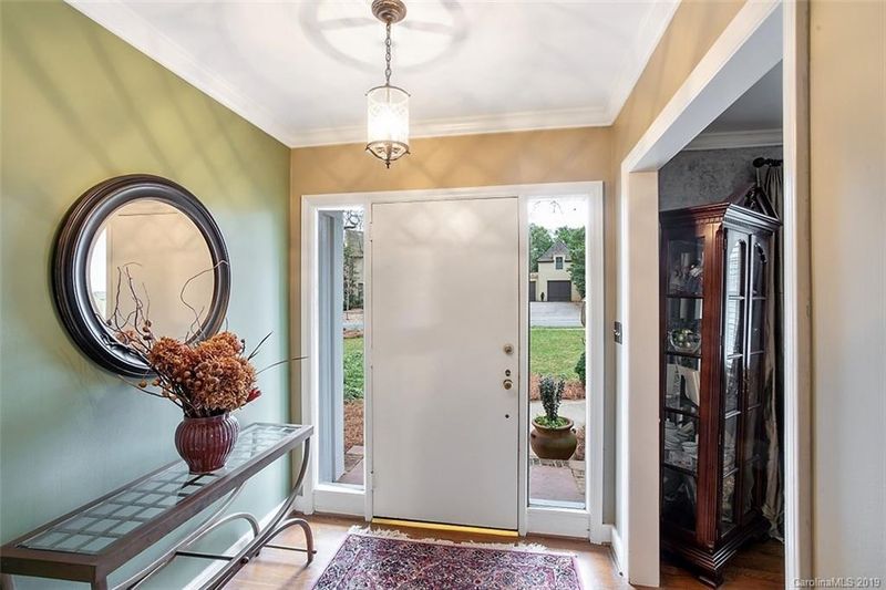 1414 Sterling Rd, Charlotte, NC 28209