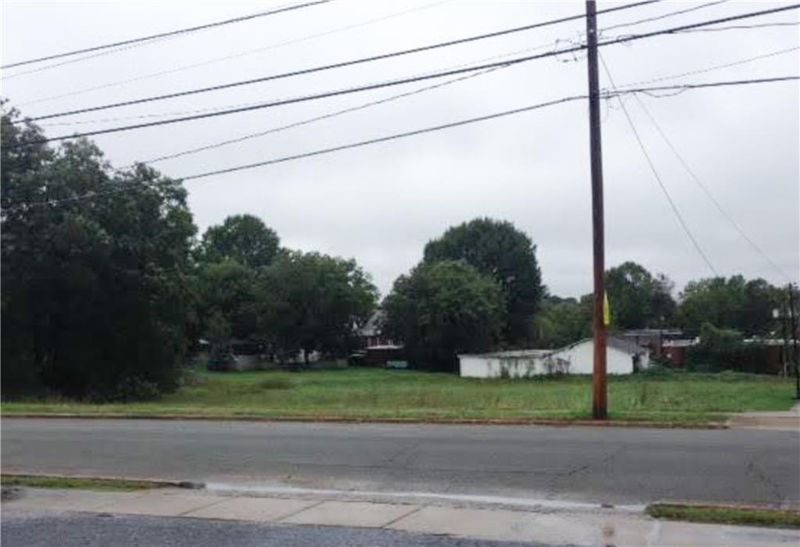 400 N Main Ave, Maiden, NC 28650