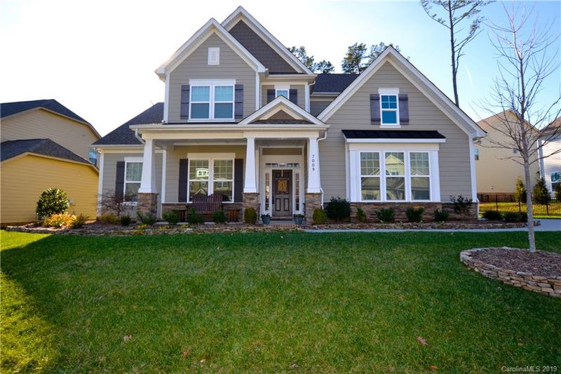 7009 Tremont Dr, Indian Trail, NC 28079
