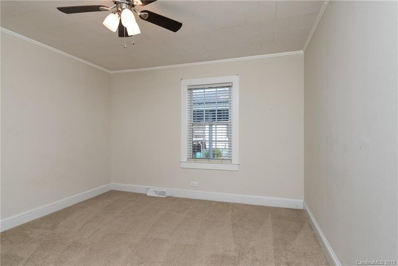 112 Mock Rd, Davidson, NC 28036