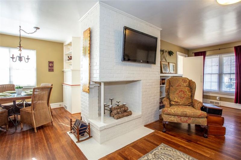430 9th St NW, Hickory, NC 28601