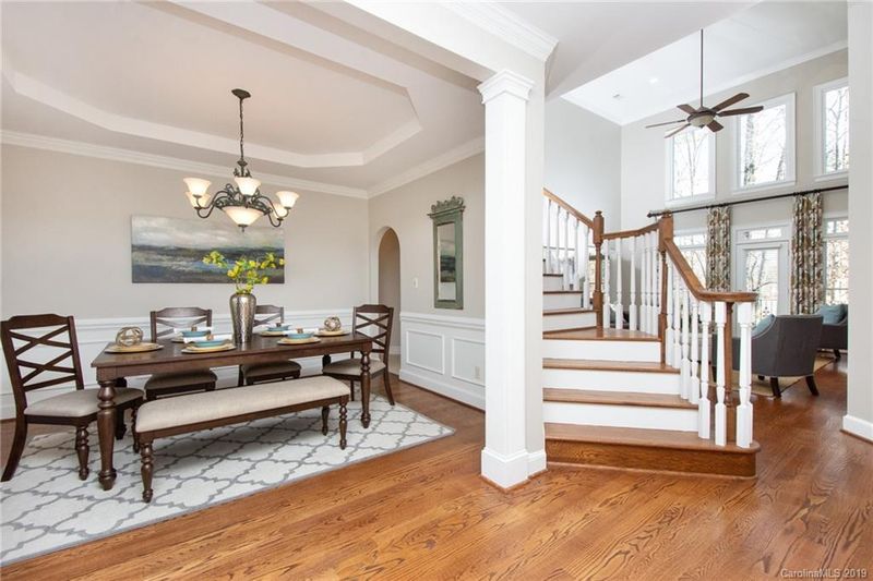 2816 Chip Shot Dr, Matthews, NC 28104