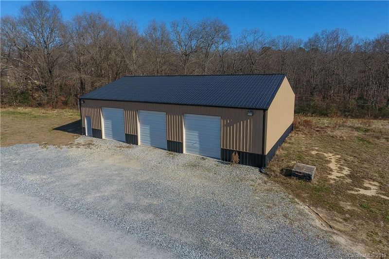 1365 Old Lincolnton Crouse Rd, Crouse, NC 28033