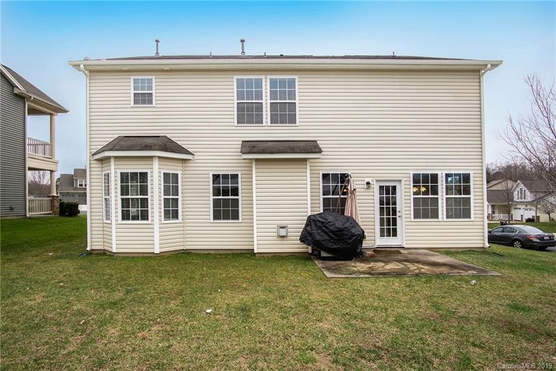 101 Seedling Ct, Mount Holly, NC 28120
