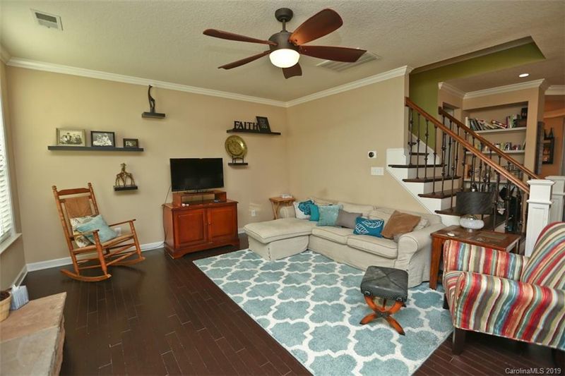 2546 Mountain Laurel Ave, Concord, NC 28027