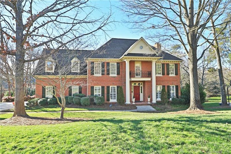 1122 Sydney Dr, Charlotte, NC 28270