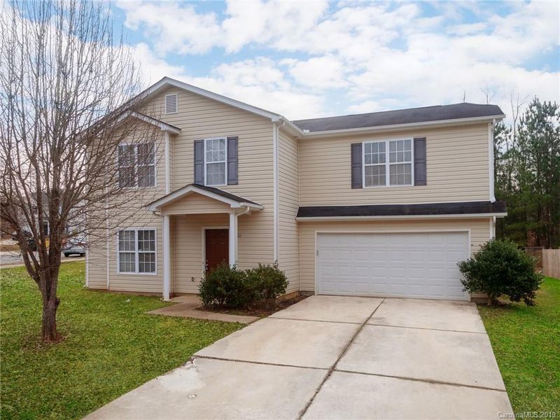 526 River Rock Ct, Charlotte, NC 28214
