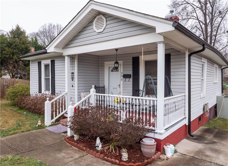 206 Front St, Cramerton, NC 28032