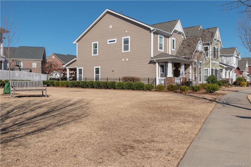 1262 Inn Keepers Way, Cornelius, NC 28031
